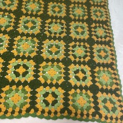 Vintage Handmade CROCHETED Throw BLANKET AFGHAN BOHO GRANNY Squares 44″ X 60″