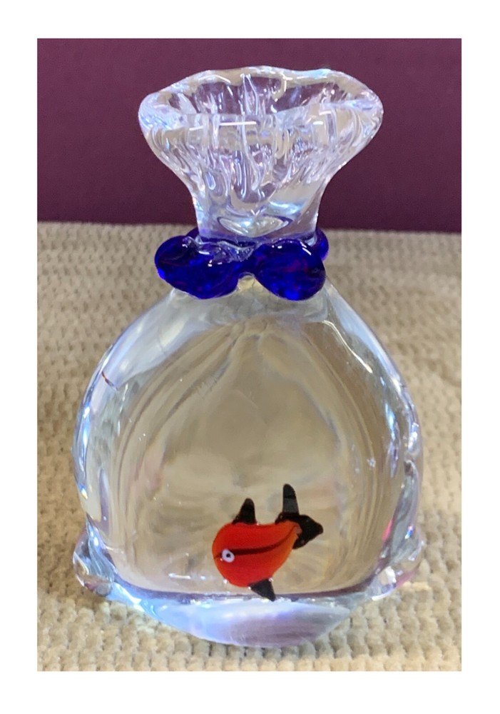 NICE HEAVY THICK PAPERWEIGHT? GLASS WITH FISH AND BLUE RIBBON DECOR – NO BRAND
