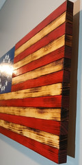 RUSTIC WOODEN AMERICAN FLAG BETSY ROSS 13 STAR 1776 IN STOCK 25″ X 13.5″
