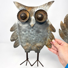 2 Galvanized Metal Tin Owl Free Standing Art Statues Lawn Yard Garden Decor