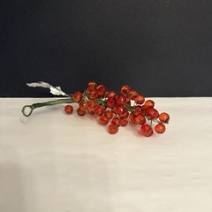 VTG Bunch Of Red Grapes With Faceted Crystal Beads 7 Inches