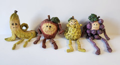 Anthropomorphic Shelf Sitter Fruit Banana Apple Pear Grapes Lot 4 Resin Figures