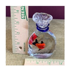 NICE HEAVY THICK PAPERWEIGHT? GLASS WITH FISH AND BLUE RIBBON DECOR – NO BRAND