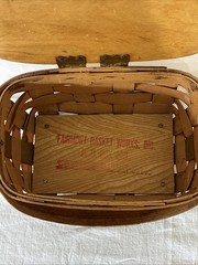 VTG Fairmont Basket Works Woven Hand Painted Lid Flowers Signed (mc)