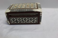 Vintage Trinket Box Inlaid Wood Jewelry Box Decorative Box Small 3 3/4″ x 2 1/2