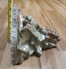 Vintage Gold Grape Cluster Wall Shelf Sconce Tuscan Italian Resin Display
