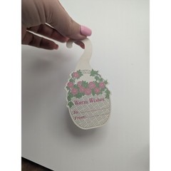 1996 Vtg White Wicker Avon Wishing Well Basket Potpourri Gift Set Pink Flower